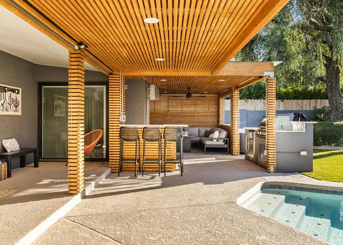 Ferienhaus Modern Retreat With Pool Hot Tub Outdoor Kitchen Scottsdale